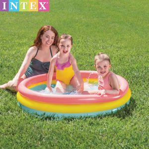 Rainbow Flamingo Pool